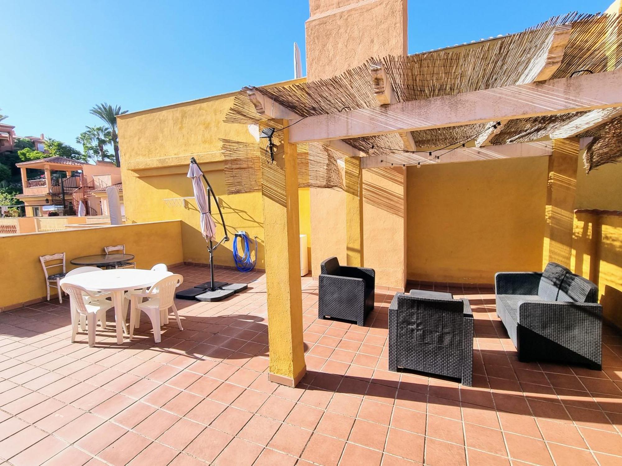 Golf & Resort Apartment In La Reserva De Marbella Exterior photo